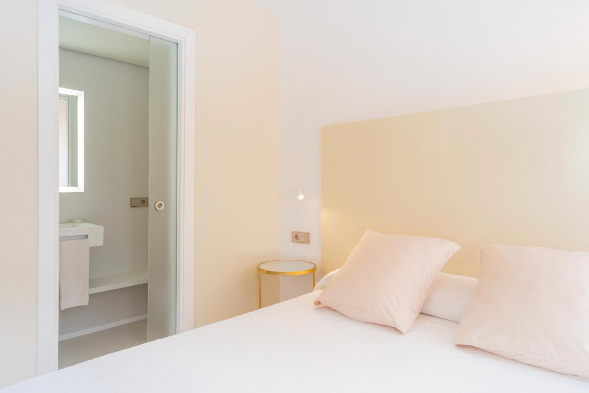 Fonda Llabres Boutique Hotel Алкудия Стая снимка